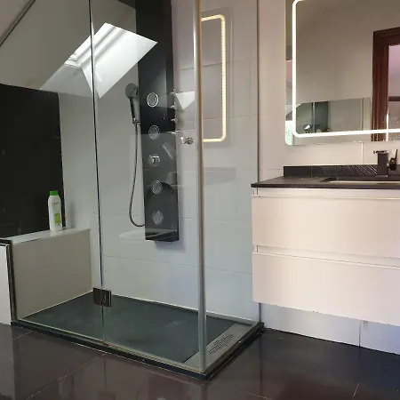 Hsuites96 Free Parking Maison d'hôtes Saint-Sébastien