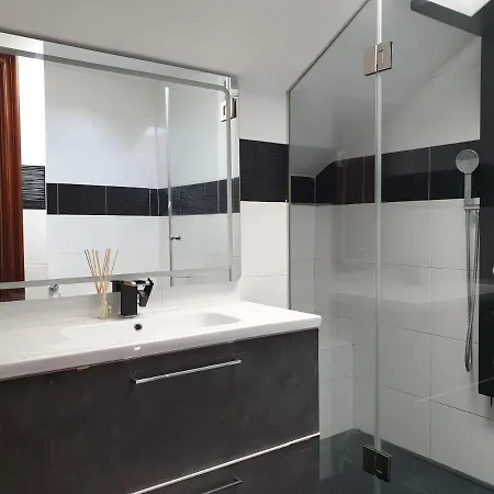 Hsuites96 Free Parking Maison d'hôtes